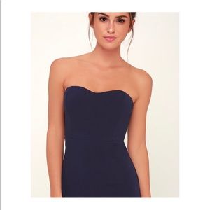 Lulus “in the spotlight” dress in Navy 💙